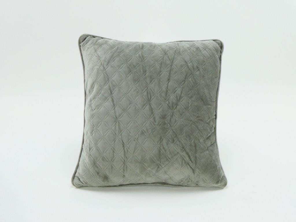 HLJ Designer Throw Pillows, Made in USA – 520-Piece Wholesale Lot