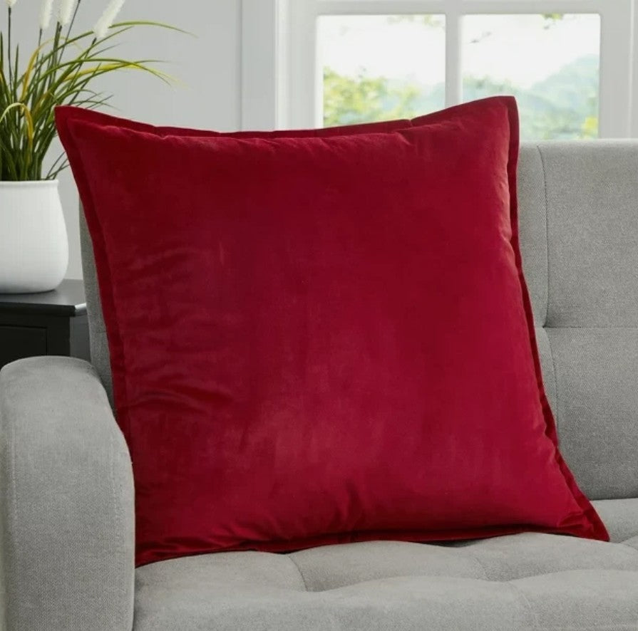HLJ Designer Throw Pillows, Made in USA – 520-Piece Wholesale Lot